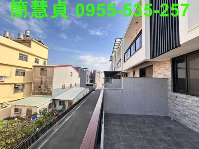南投草屯透天-8