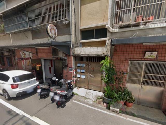 桃園平鎮拍賣公寓-2