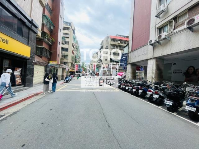 松山大樓法拍-7