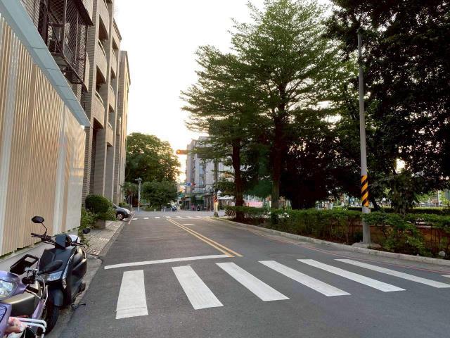台南中西區公寓-11