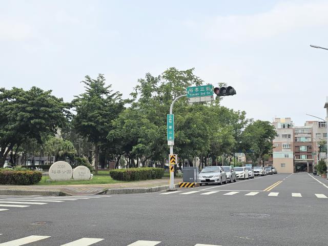 台南東區透天-13