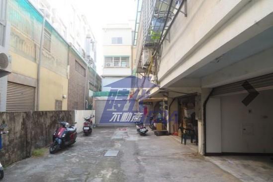 台南南區透天法拍-1