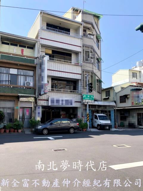 台南北區透天-1