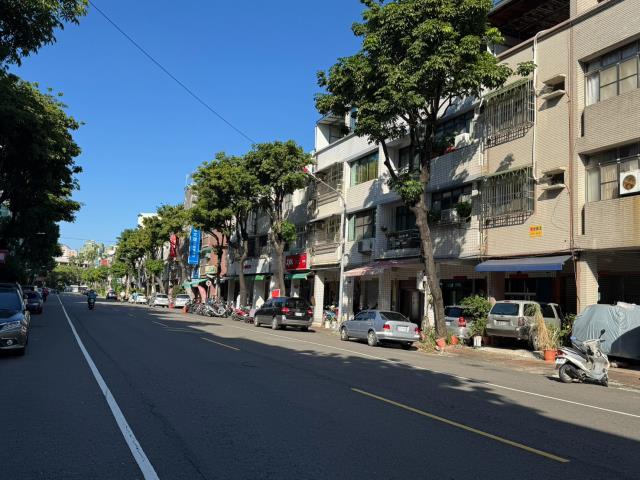 三民區法拍透天-7
