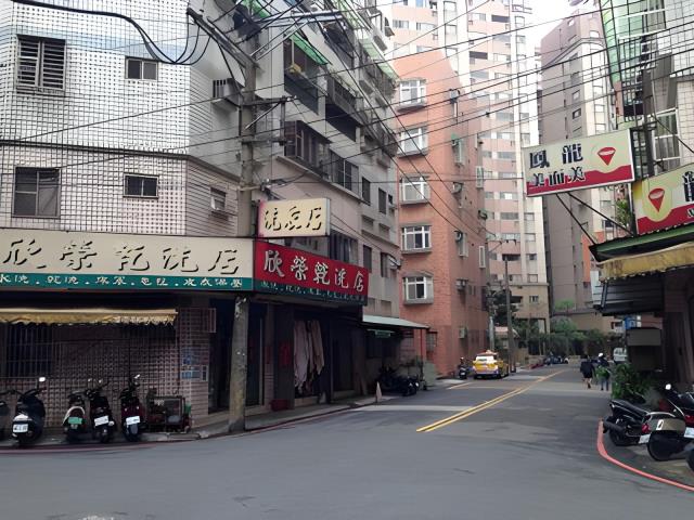 中壢華廈法拍-4