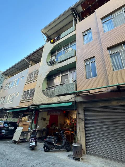 高雄三民區透天法拍-9