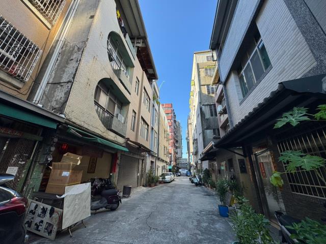 高雄三民區透天法拍-6