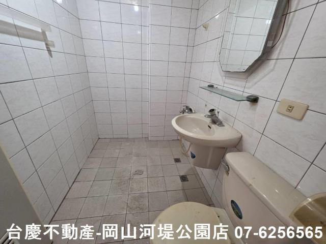 高雄楠梓透天-7