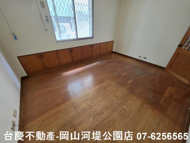 高雄楠梓透天-8