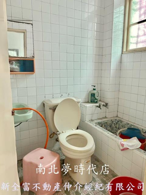 高雄鹽埕透天-12