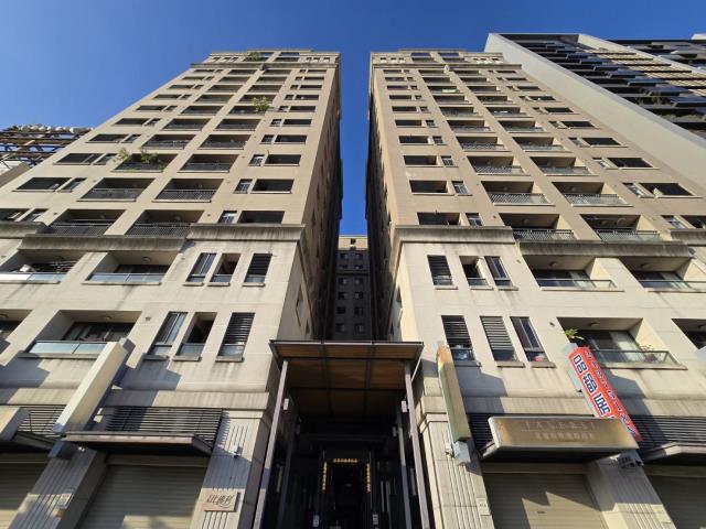 台中北屯法拍大樓-5
