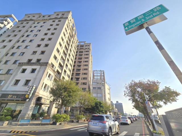 台中北屯法拍大樓-6