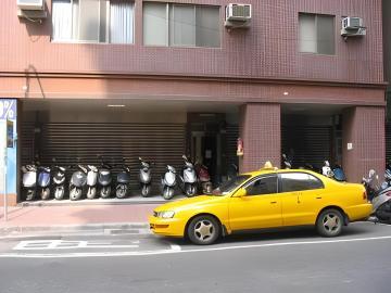 新北三重法拍大樓-6