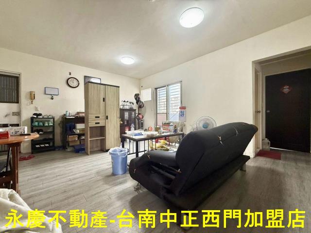 台南南區公寓-3