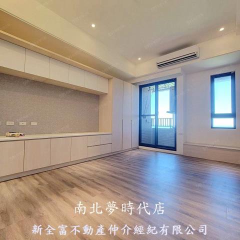 新北三芝華廈-2