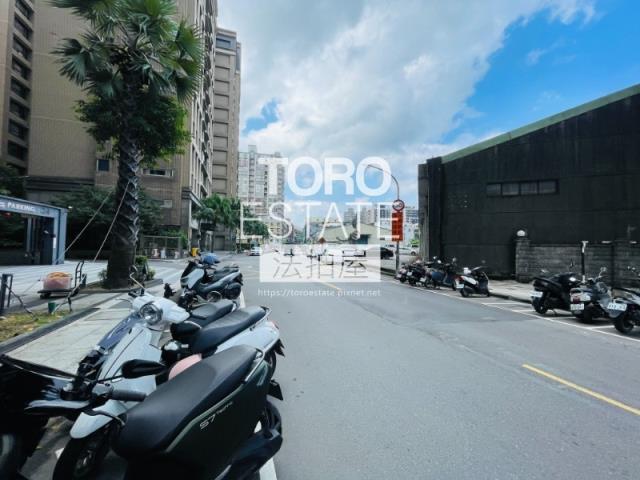新北汐止法拍大樓-7