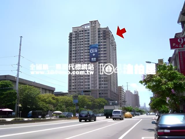 高雄鳳山法拍大樓-4