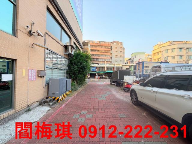 台南東區透天-8