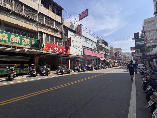 台中龍井透天-11