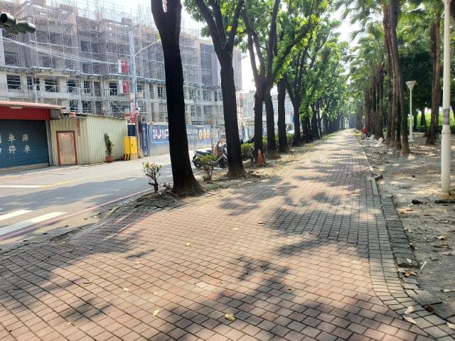 高雄鳳山建地-7