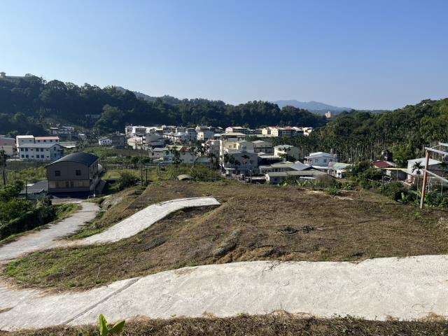 東勢山坡地-2